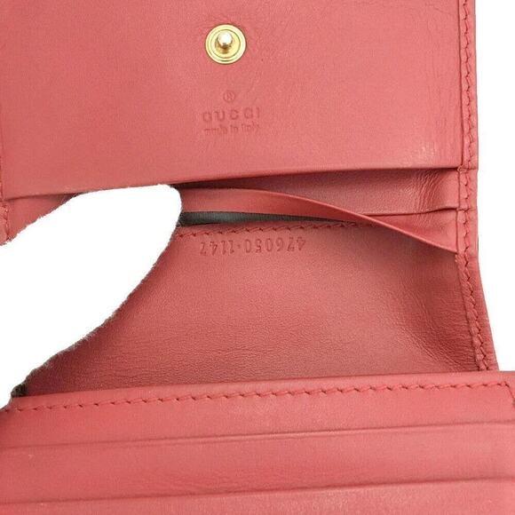GUCCI Cherry GG Logo PVC Bifold Wallet - Picture 5 of 8